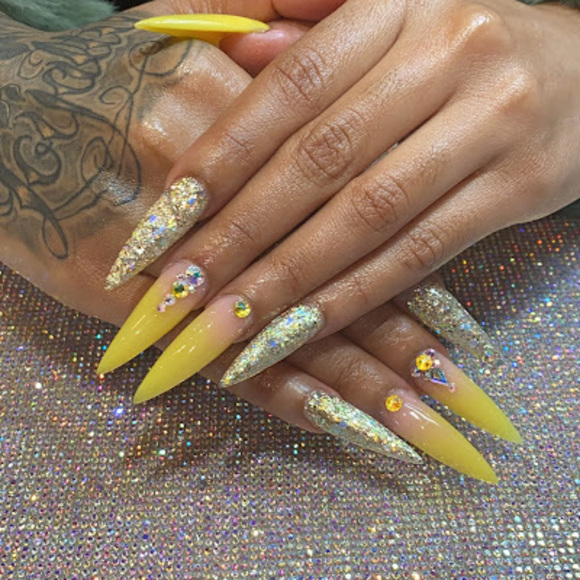harlemrosenails